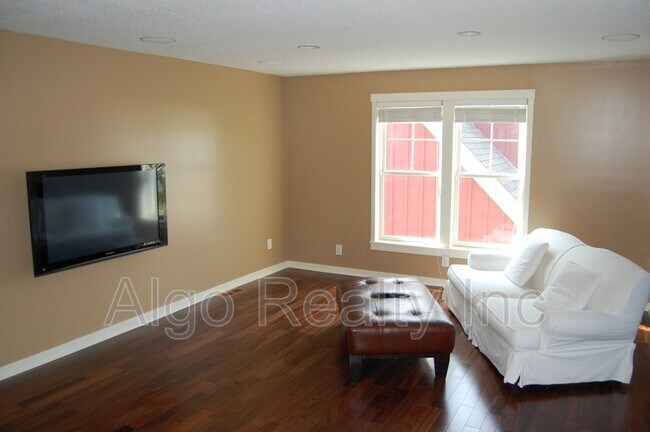 Building Photo - 15822 Drawstone Trail
