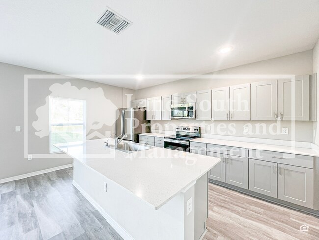 Building Photo - 5484 Siltstone St