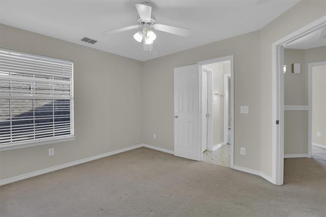 Building Photo - 1524 Endicott Dr