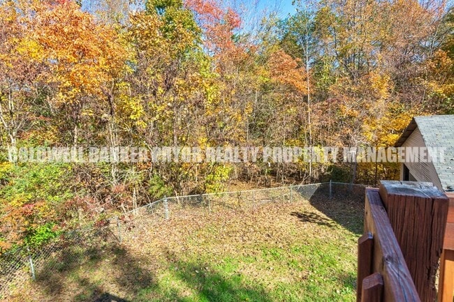 Building Photo - 531 Indian Hills Dr