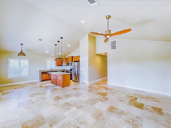 Building Photo - 5 br, 3 bath House - 112 Ridge Harbor Dr