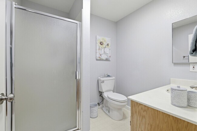 Building Photo - 16752 San Luis Way