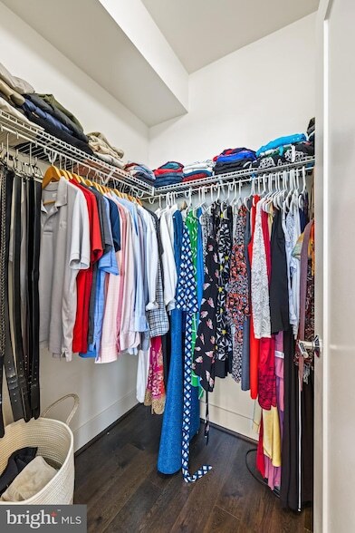 Building Photo - 1600 Beason St