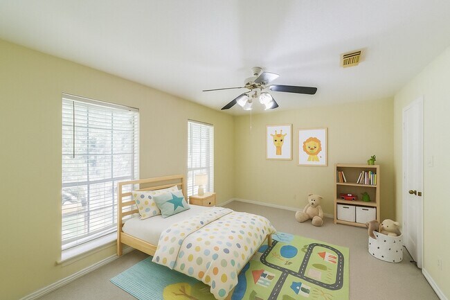 Building Photo - 1706 Galleon Oaks Dr