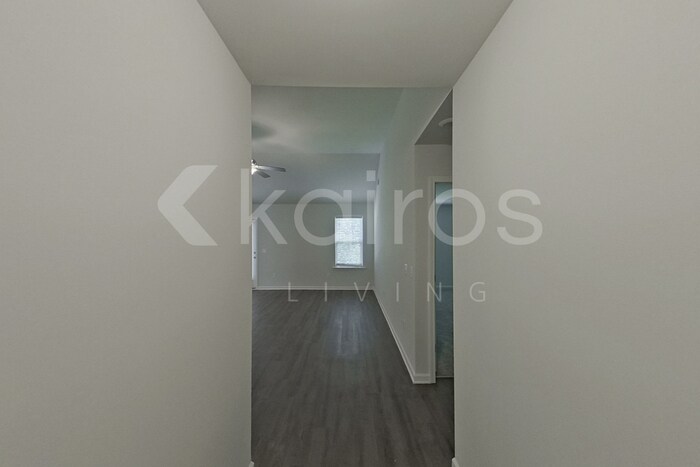 Building Photo - 142 Western Red Cedar Dr