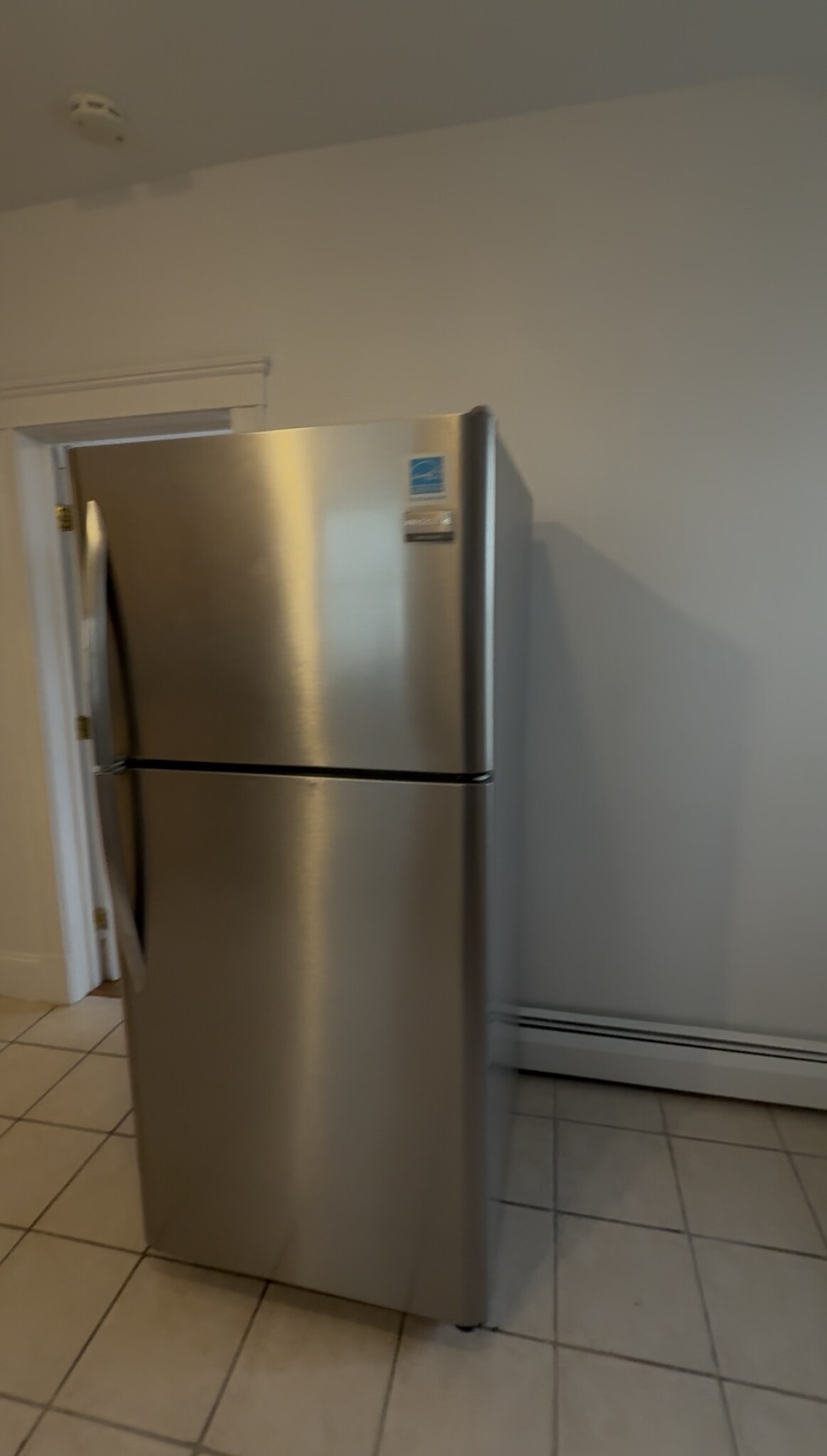 Building Photo - 27 Greenock St