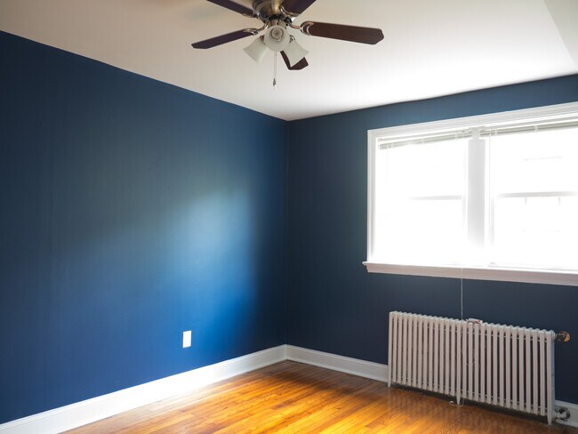 Building Photo - 8007 Garland Ave