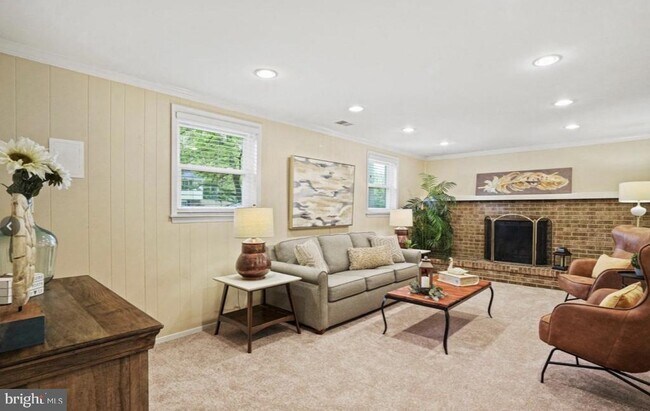 Building Photo - 9001 Bannister Ln