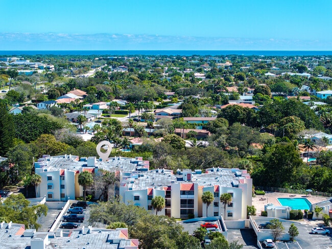 Building Photo - 606 NW 13th St