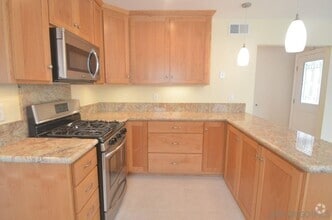 Building Photo - 2657 Gobat Ave