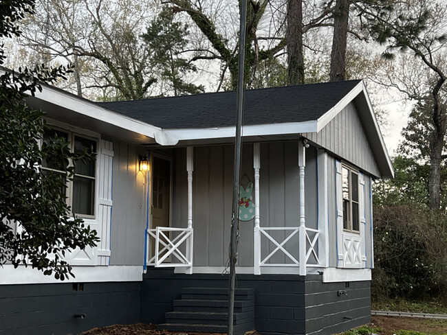 Building Photo - 129 Jean Dr