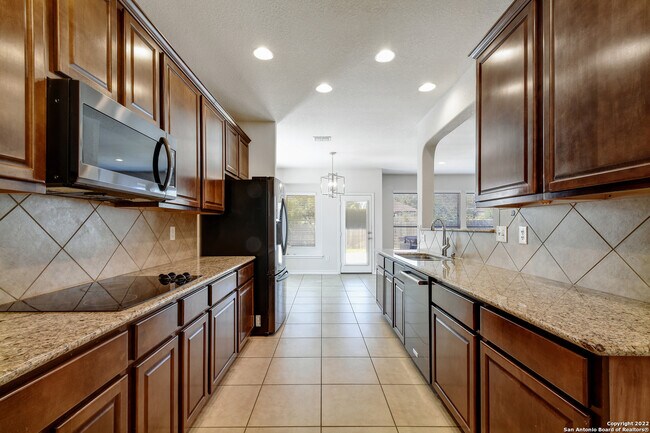 Building Photo - 26207 Lost Creek Way