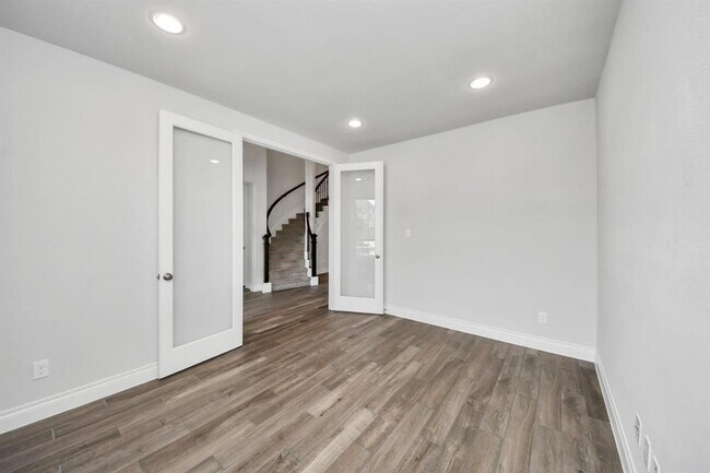 Building Photo - 28907 Ridge Valley Ct