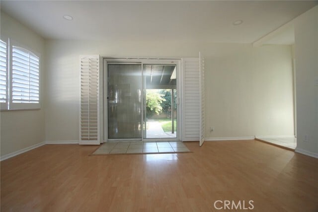 Building Photo - 9968 Daines Dr