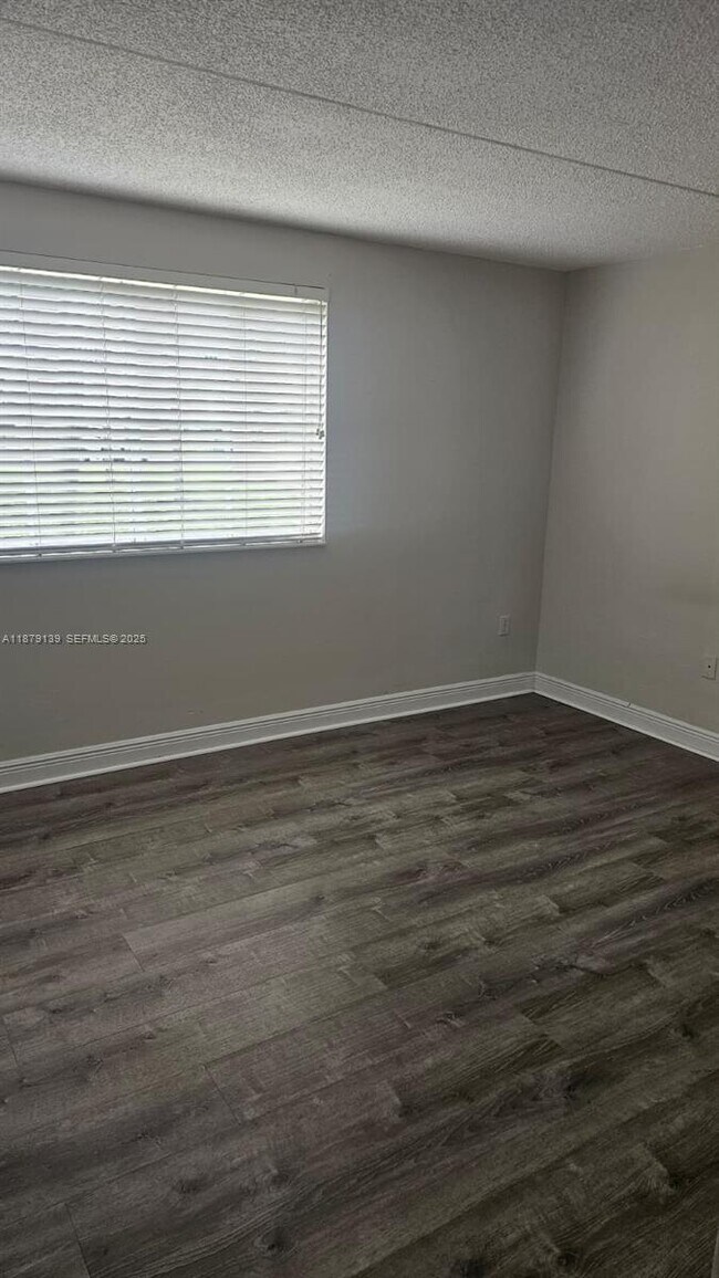 Building Photo - 6115 NW 186th St