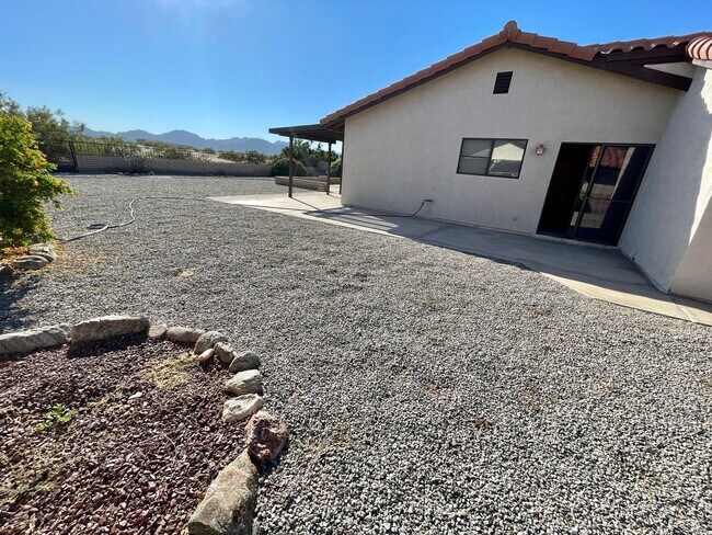 Building Photo - Mesa Del Sol with Mountain Views
