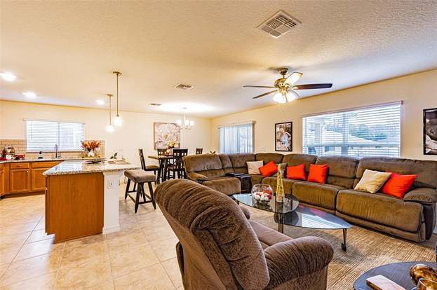 Building Photo - 7601 Muscovy Dr