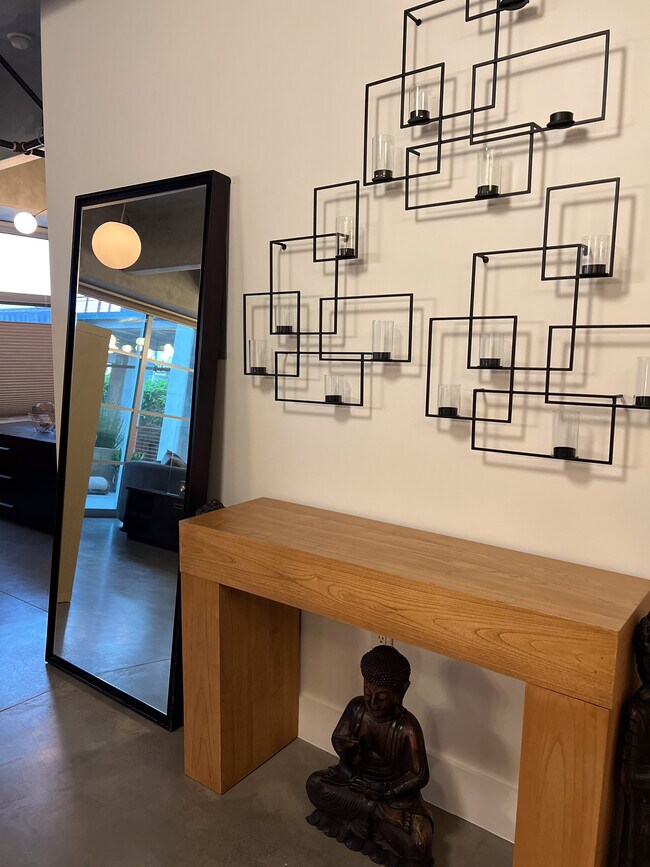 Building Photo - 4141 Glencoe Ave