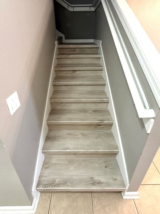 Building Photo - Awesome Townhome for rent at Windermere