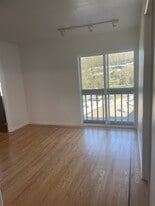 Building Photo - 450 Ortega St