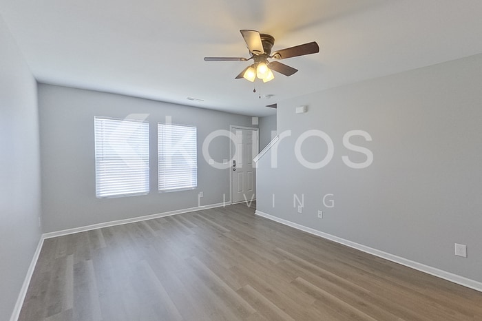 Building Photo - 1233 Zoysia Dr