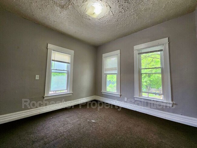Building Photo - 359 -361 Garson Avenue