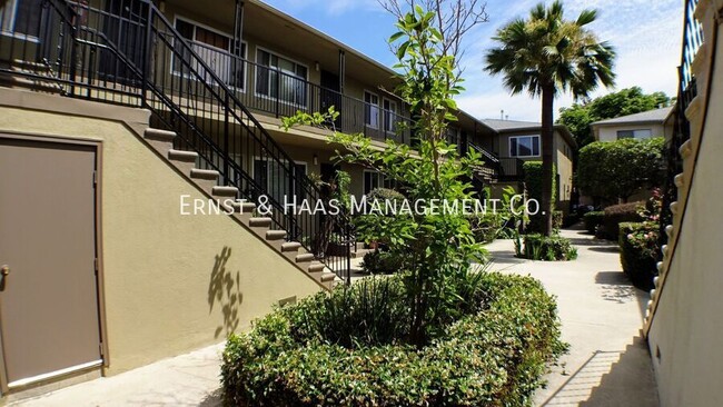 Building Photo - 1 Bedroom Condo Located in Prime Long Beac...