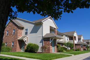 exterior building - Arbors at Riverbend Apartments