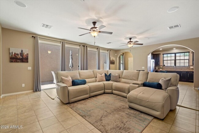 Building Photo - 12468 W Hummingbird Terrace