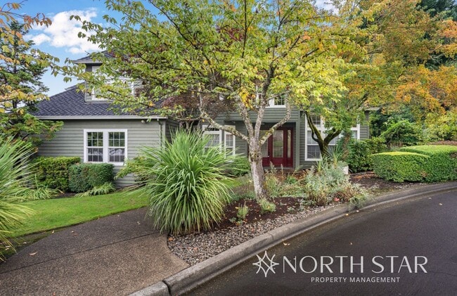 Primary Photo - Spacious Elegance in Lake Oswego