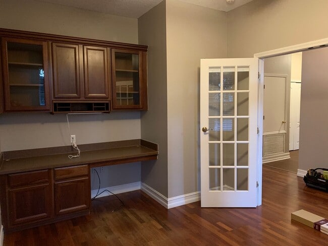 Building Photo - Charming 3/2 home w/ formal office/4th bedroom and fenced yard in Harmony