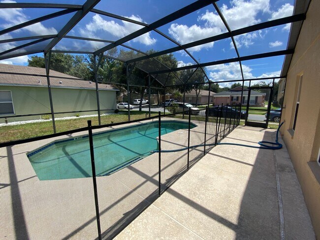 Building Photo - Pool Home for Rent