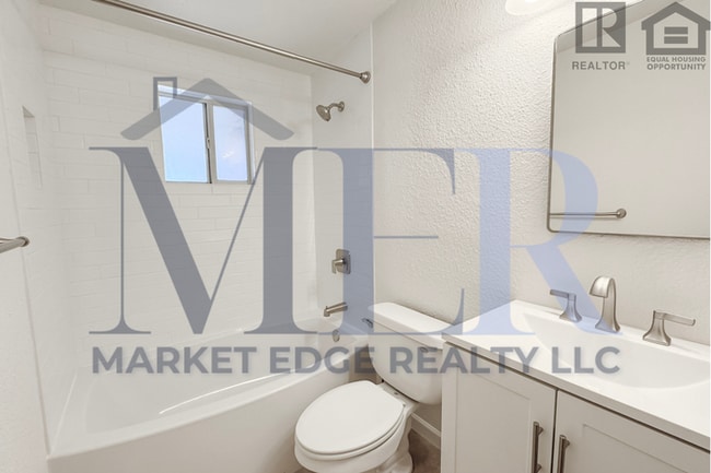 Building Photo - 3Bed/2Bath Home Scottsdale/Thomas! $199 MOVE-IN SPECIAL! Ready for Immediate Move-In!