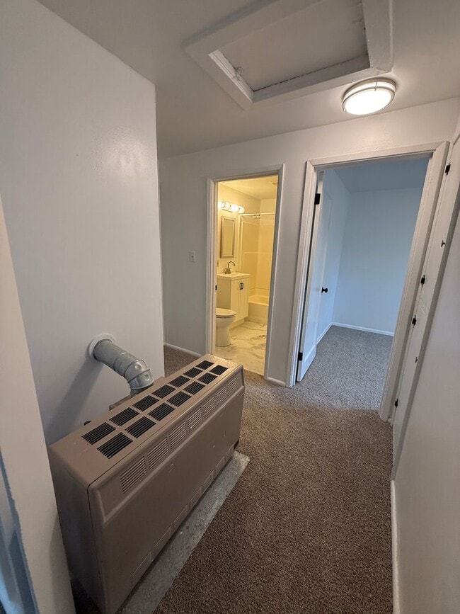 Building Photo - Houston 1536/1538