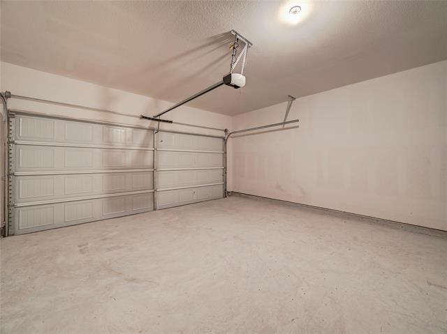 Building Photo - 14837 Lone Rock Ln