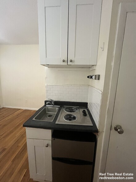 Building Photo - 51 S Huntington Ave