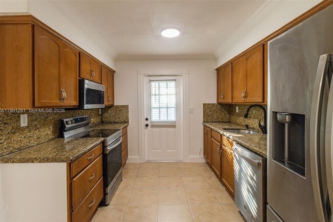 Building Photo - 1518 NW 65th St