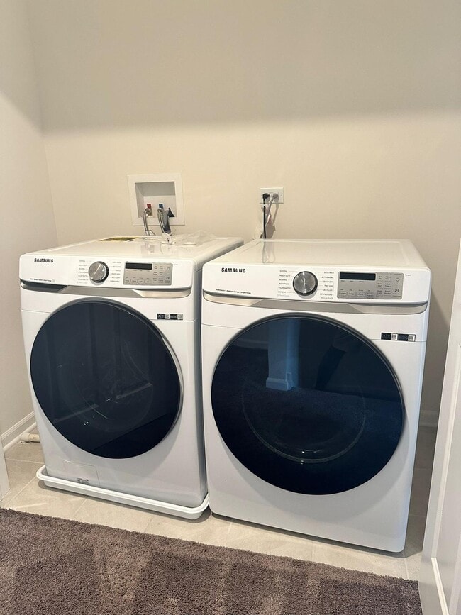 Laundry - 1601 Albany St