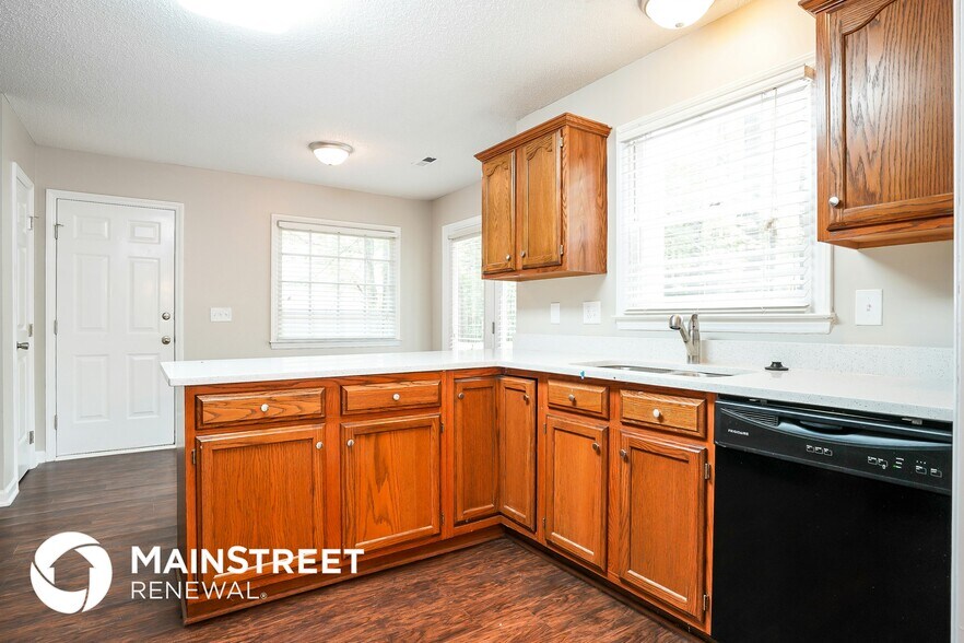 Building Photo - 3600 Hopper St