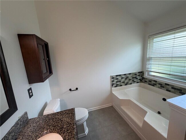 Building Photo - 1430 Whatley Mill Cir SE