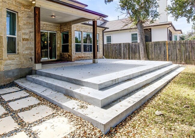 Building Photo - 7012 Calpe Dr