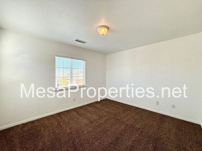 Building Photo - 12425 Deborah Pl