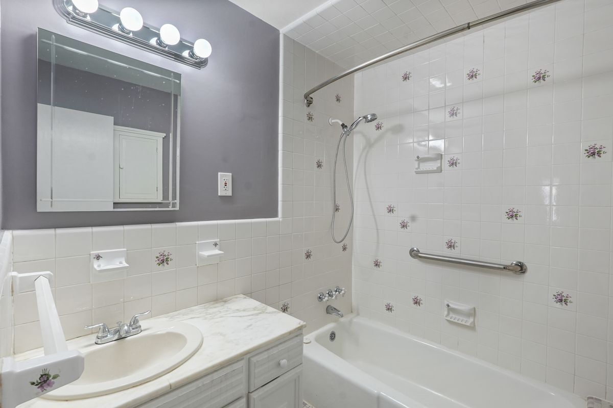 Building Photo - 9404 Limestone Pl