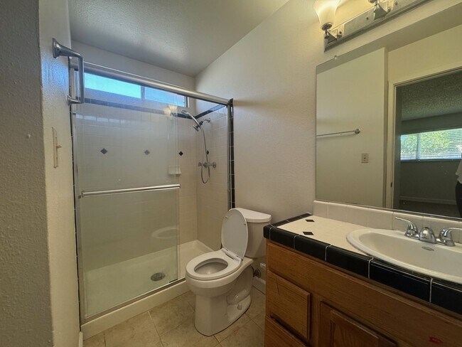 Building Photo - 9457 Bravo Way