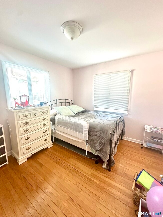 Building Photo - 19 2nd Ave