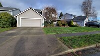 Building Photo - Beautiful 3 bdrm home in a great Lacey loc...