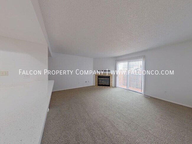 Building Photo - 1217 Firefly Cir