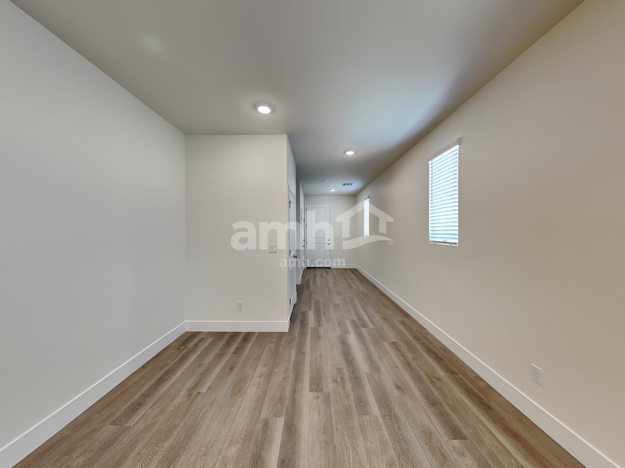 Building Photo - 533 Sacred Lotus Pl