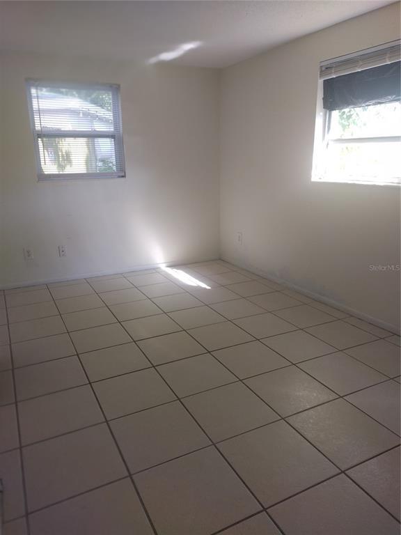 Building Photo - 4841 Blossom Dr