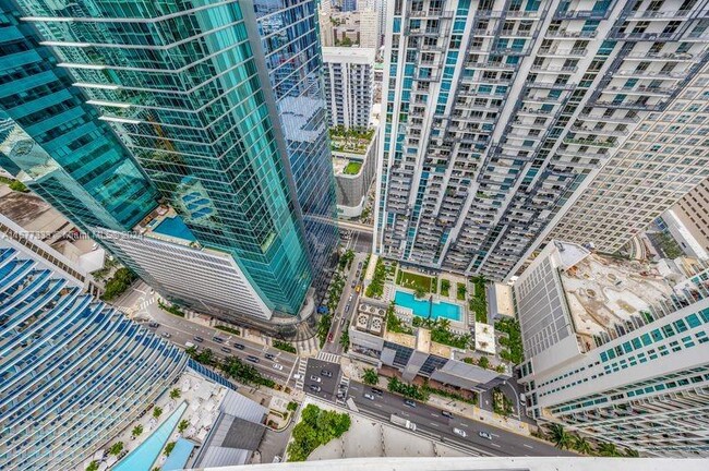 Building Photo - 300 Biscayne Blvd Way